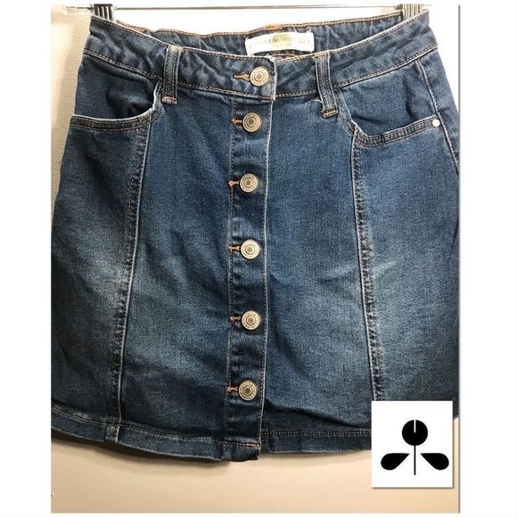 I&M Jeans Button-Front Denim Mini Skirt | Size Small - Picture 7 of 10